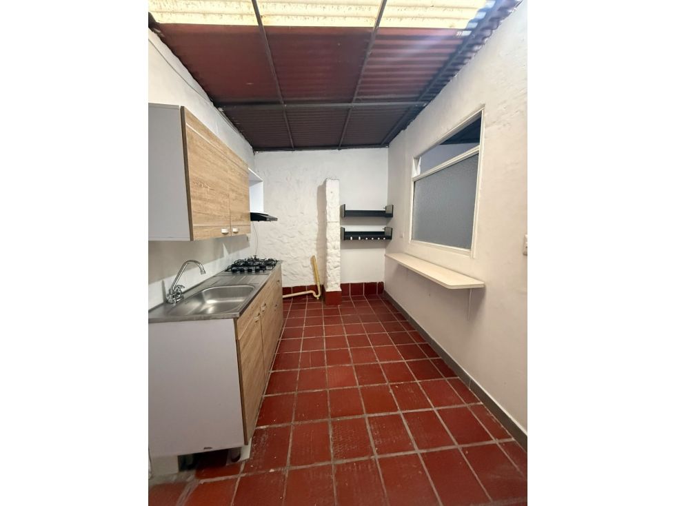 Apartamento en arriendo Antioquia Medellín La Pinuela 45 m2 Habitaciones 2 Baños 1 Garajes 0 Precio $1000000