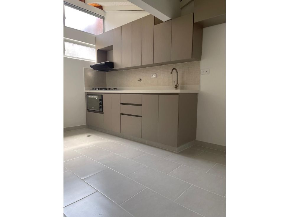 Apartamento en arriendo Antioquia Itagüí Simón Bolívar 75 m2 Habitaciones 3 Baños 2 Garajes 1 Precio $2500000