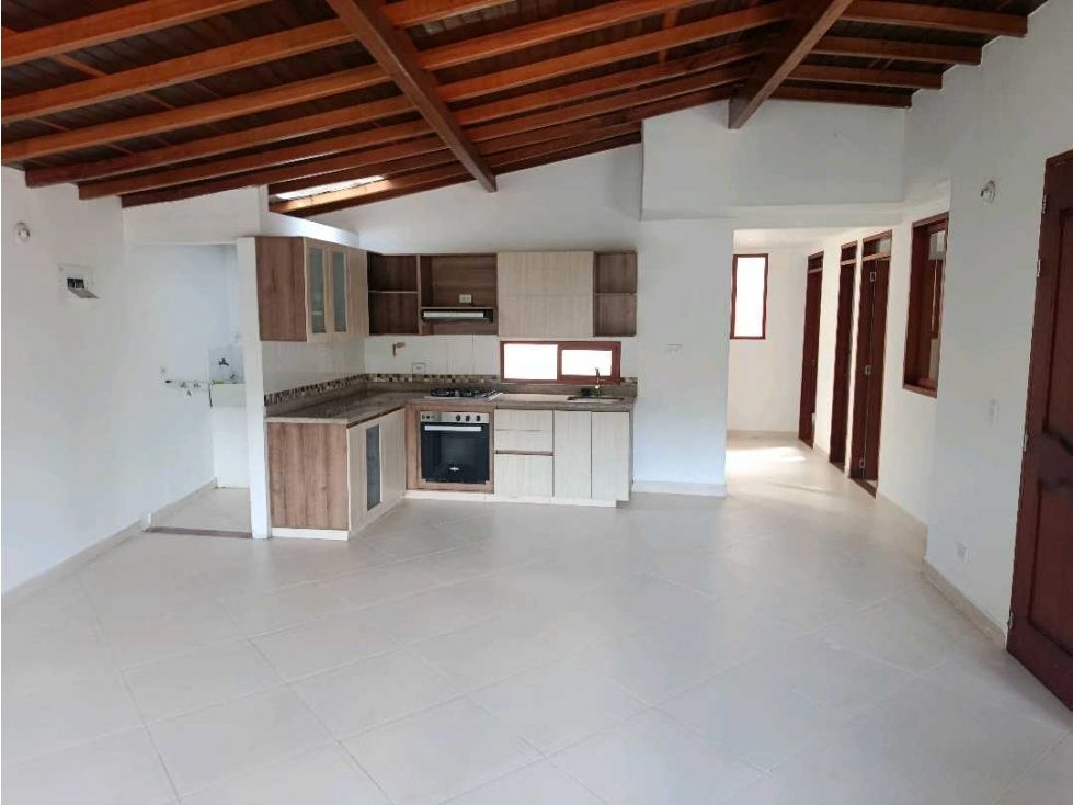 Apartamento en arriendo Antioquia Envigado El Chinguí 78 m2 Habitaciones 3 Baños 2 Garajes 0 Precio $2500000
