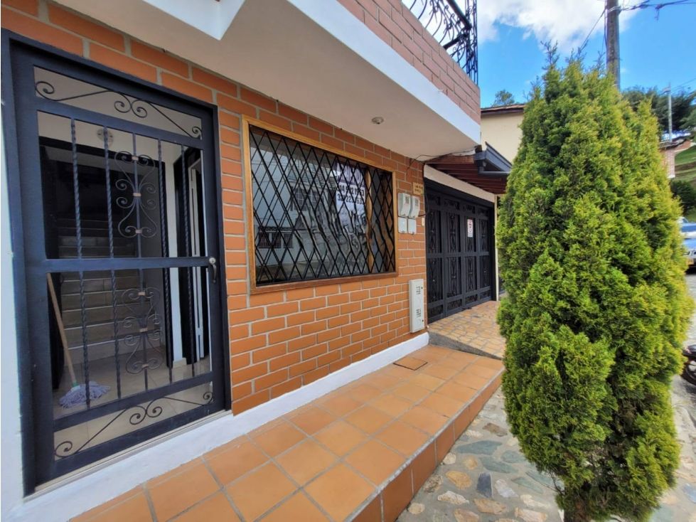 Casa en arriendo Antioquia Rionegro Rionegro 90 m2 Habitaciones 2 Baños 2 Garajes 1 Precio $2300000