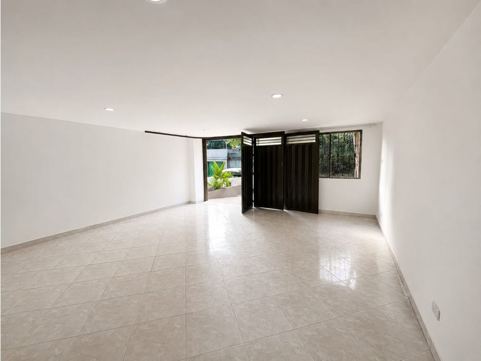 Casa en arriendo Antioquia Envigado La Paz 90 m2 Habitaciones 2 Baños 2 Garajes 1 Precio $2700000
