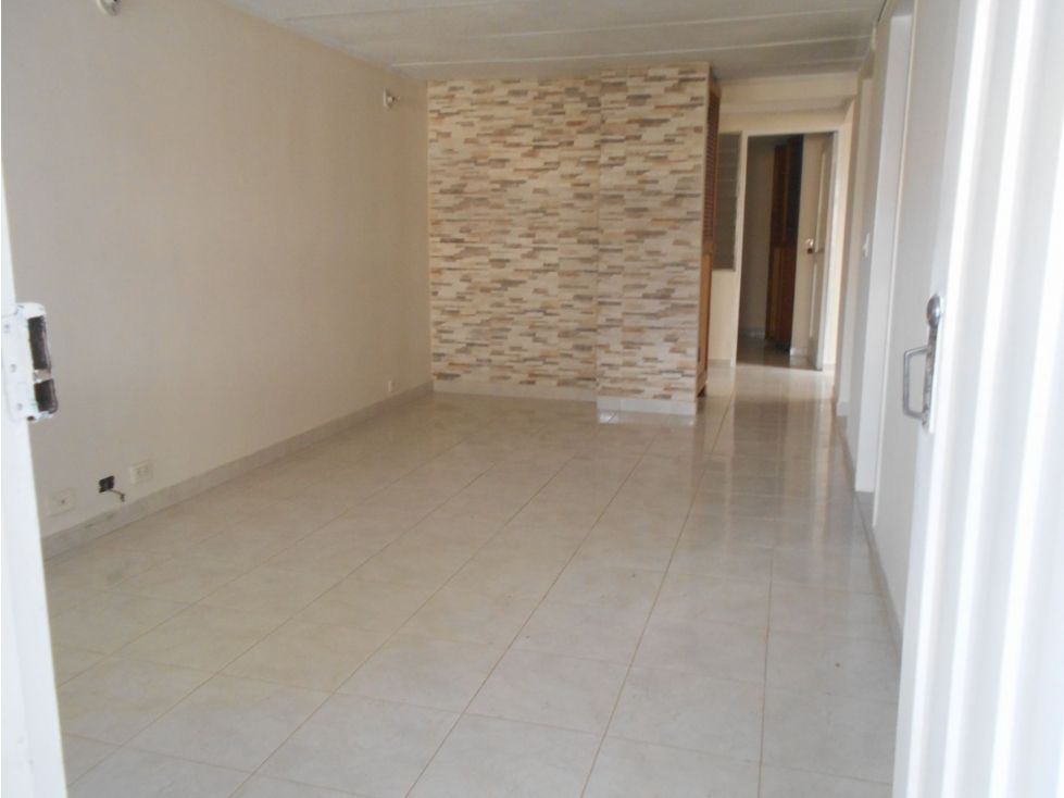 Casa en arriendo Antioquia Bello La Florida 60 m2 Habitaciones 3 Baños 1 Garajes 1 Precio $1900000