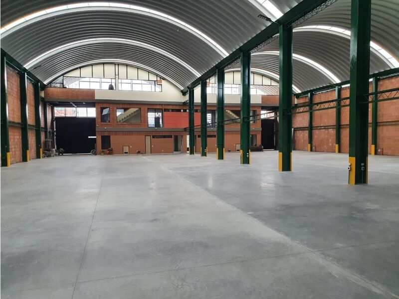 Bodega en venta Cundinamarca Bogotá Canaima 1732 m2 Habitaciones 0 Baños 8 Garajes 6 Precio $7900000000