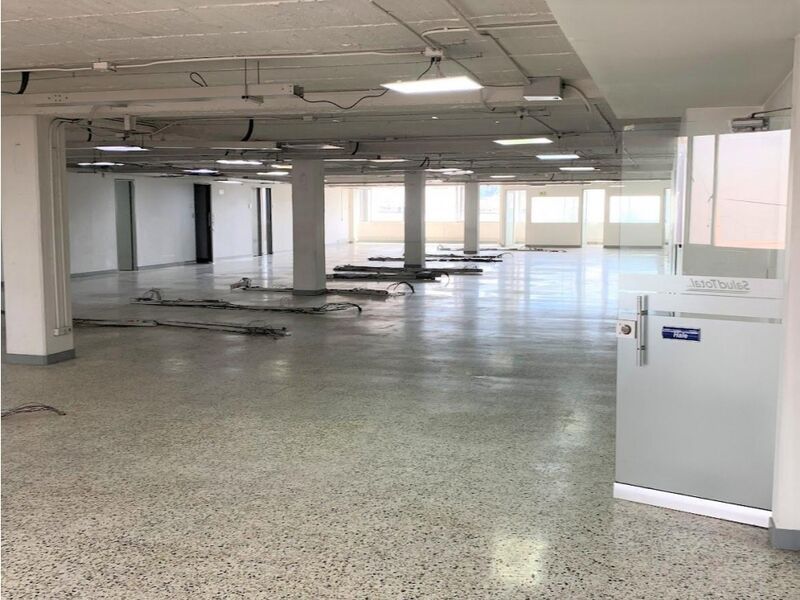 Bodega en arriendo Cundinamarca Bogotá Cundinamarca 3500 m2 Habitaciones 0 Baños 12 Garajes 8 Precio $65000000