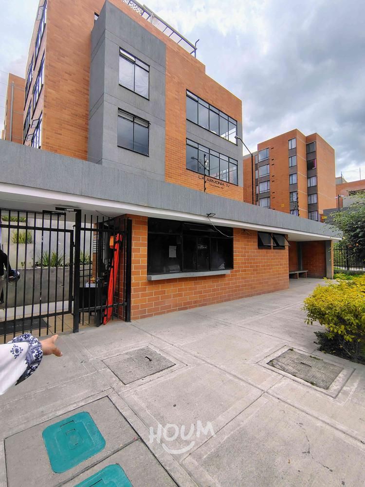 Apartamento en venta Cundinamarca Soacha El Prado De Las Vegas 54 m2 Habitaciones 3 Baños 2 Garajes 0 Precio $180000000