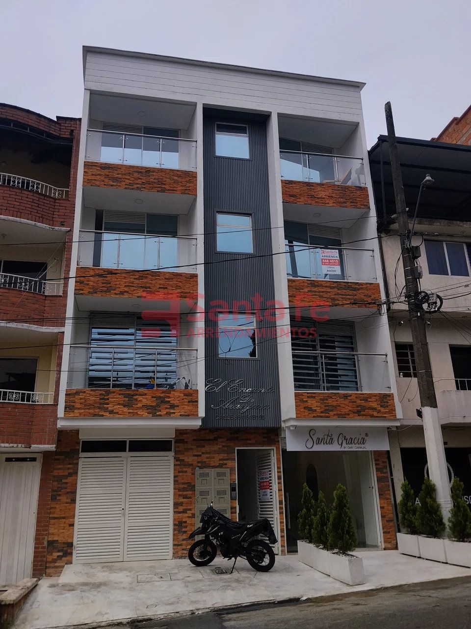 Apartamento en arriendo Antioquia Medellín Aranjuez 100 m2 Habitaciones 3 Baños 2 Garajes 0 Precio $2500000