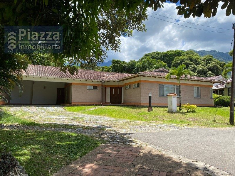 Casa en arriendo Tolima Ibagué Rincon Del Vergel 400 m2 Habitaciones 4 Baños 3 Garajes 4 Precio $7500000