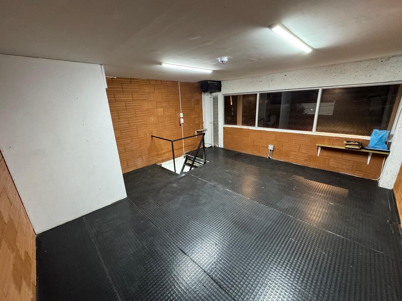 Local en arriendo Antioquia Marinilla La Industrial 53 m2 Habitaciones 0 Baños 1 Garajes 0 Precio $1400000