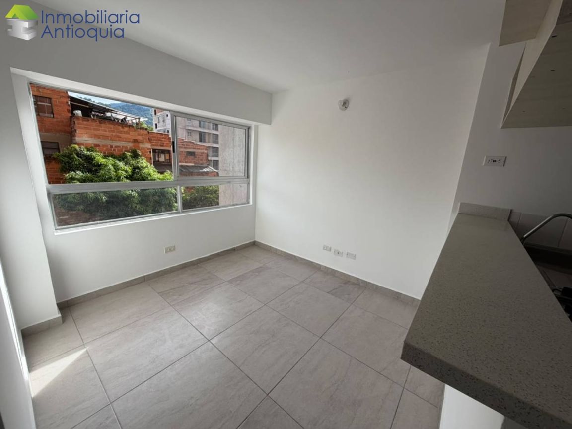 Apartamento en arriendo Antioquia Medellín Corazon De Jesus 40 m2 Habitaciones 2 Baños 1 Garajes 0 Precio $1900000