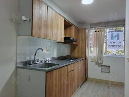 Apartamento en arriendo Antioquia Medellín El Rincon 80 m2 Habitaciones 3 Baños 2 Garajes 1 Precio $2900000