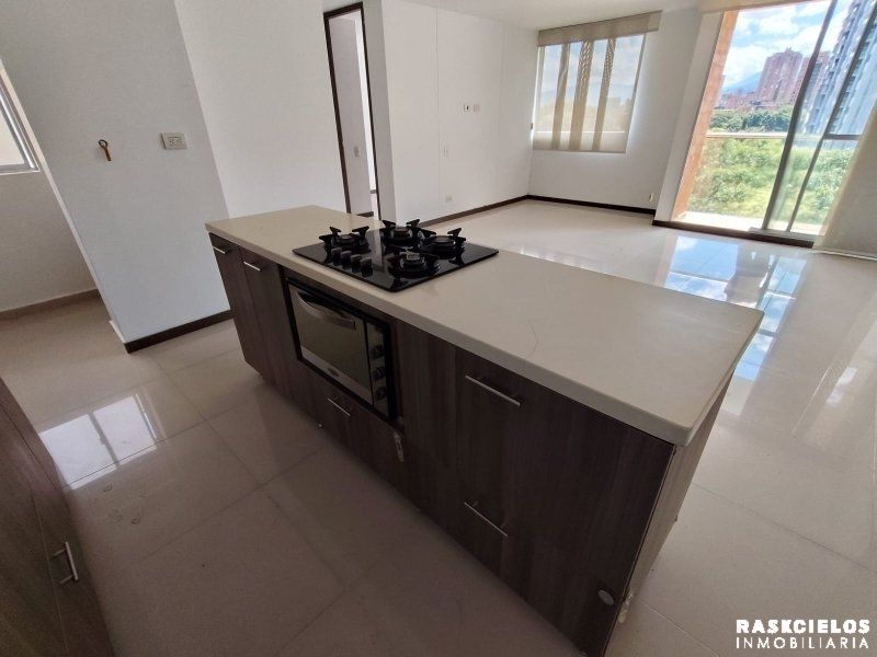 Apartamento en arriendo Antioquia Envigado Areka 80 m2 Habitaciones 2 Baños 2 Garajes 1 Precio $4400000
