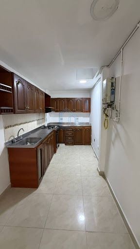 Casa en arriendo Antioquia Medellín Santa Monica 190 m2 Habitaciones 5 Baños 2 Garajes 0 Precio $4000000