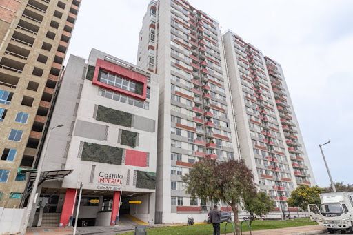 Apartamento en arriendo Cundinamarca Bogotá Centro Administrativo 78 m2 Habitaciones 3 Baños 2 Garajes 1 Precio $2500000