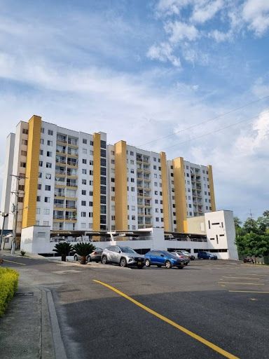 Apartamento en venta Risaralda Pereira Pereira 60 m2 Habitaciones 3 Baños 2 Garajes 1 Precio $250000000