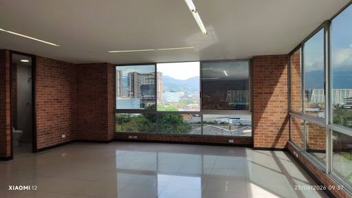 Oficina en arriendo Antioquia Medellín San Diego 64 m2 Habitaciones 0 Baños 1 Garajes 1 Precio $5100000