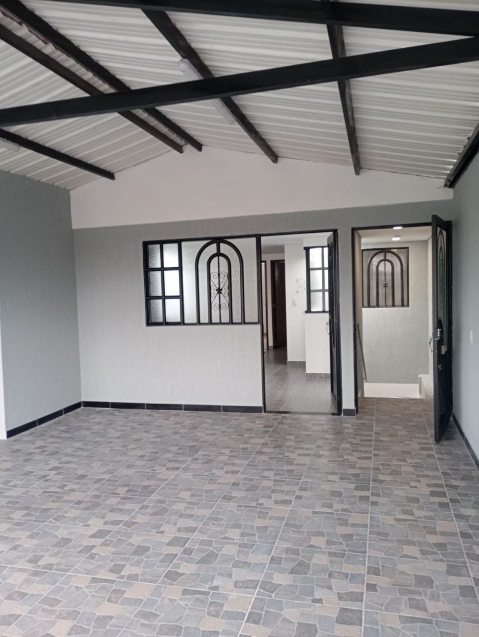 Apartamento en arriendo Cundinamarca Bogotá Miraflores Kennedy 90 m2 Habitaciones 3 Baños 2 Garajes 0 Precio $1600000