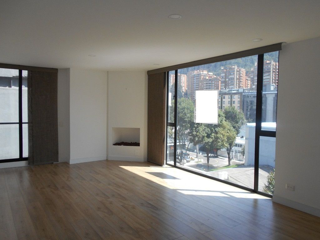 Apartamento en arriendo Cundinamarca Bogotá Santa Barbara Oriental 98 m2 Habitaciones 3 Baños 3 Garajes 2 Precio $5044400