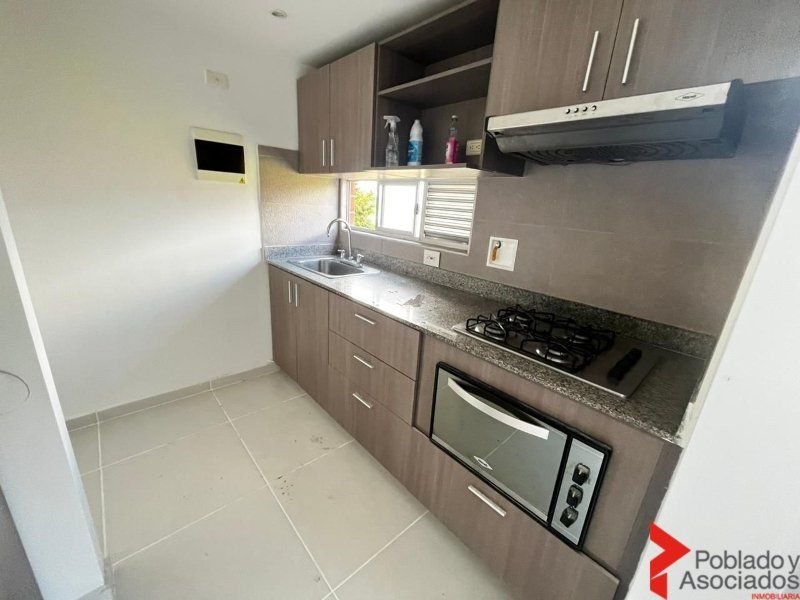 Apartamento en arriendo Antioquia Envigado Las Antillas 80 m2 Habitaciones 3 Baños 2 Garajes 1 Precio $3300000