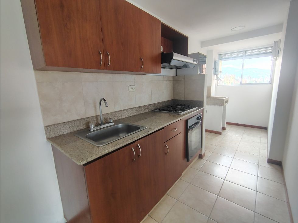 Casa en arriendo Antioquia Envigado La Paz 52 m2 Habitaciones 2 Baños 1 Garajes 0 Precio $2500000