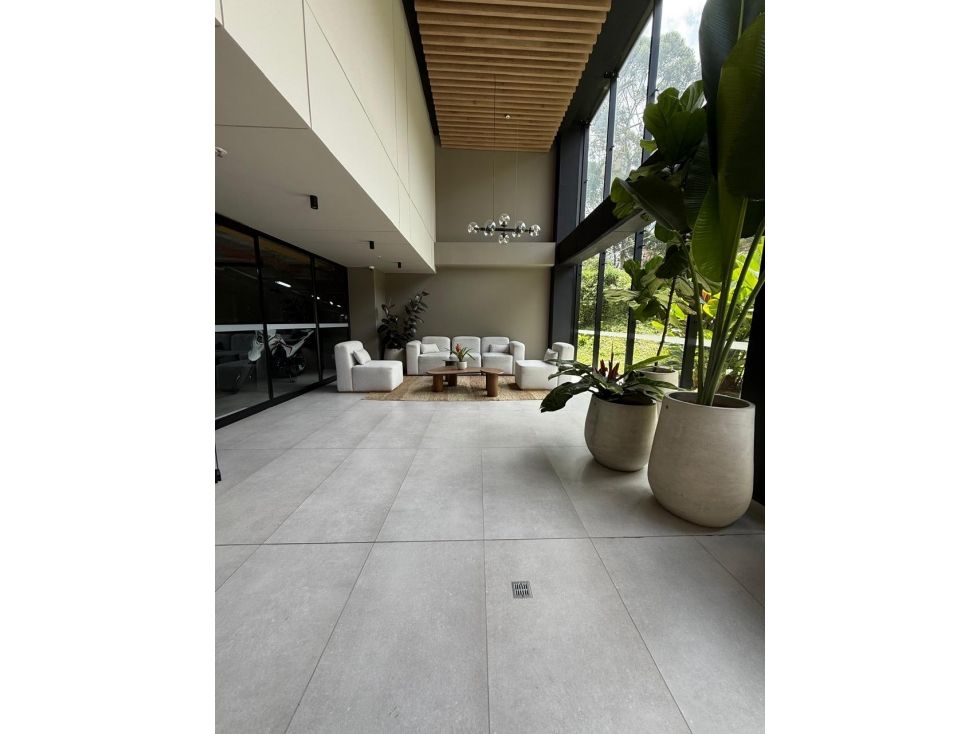 Apartamento en arriendo Antioquia Envigado Uribe Ángel 74 m2 Habitaciones 3 Baños 2 Garajes 1 Precio $3400000