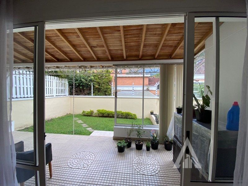 Casa en arriendo Antioquia Medellín Bombona No2 257 m2 Habitaciones 4 Baños 4 Garajes 0 Precio $12000000