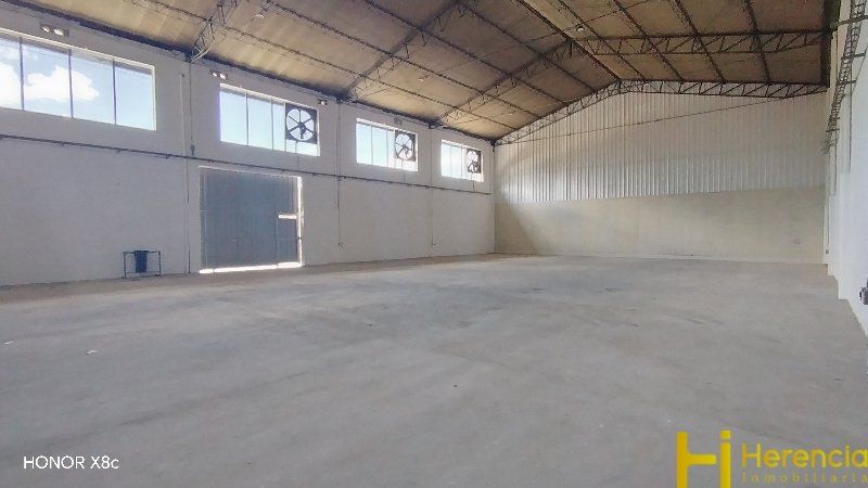 Bodega en arriendo Antioquia Medellín Shellmar 1200 m2 Habitaciones 0 Baños 8 Garajes 0 Precio $49200000