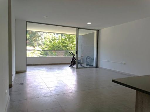 Apartamento en arriendo Antioquia Envigado La Pradera 127 m2 Habitaciones 3 Baños 4 Garajes 2 Precio $6900000