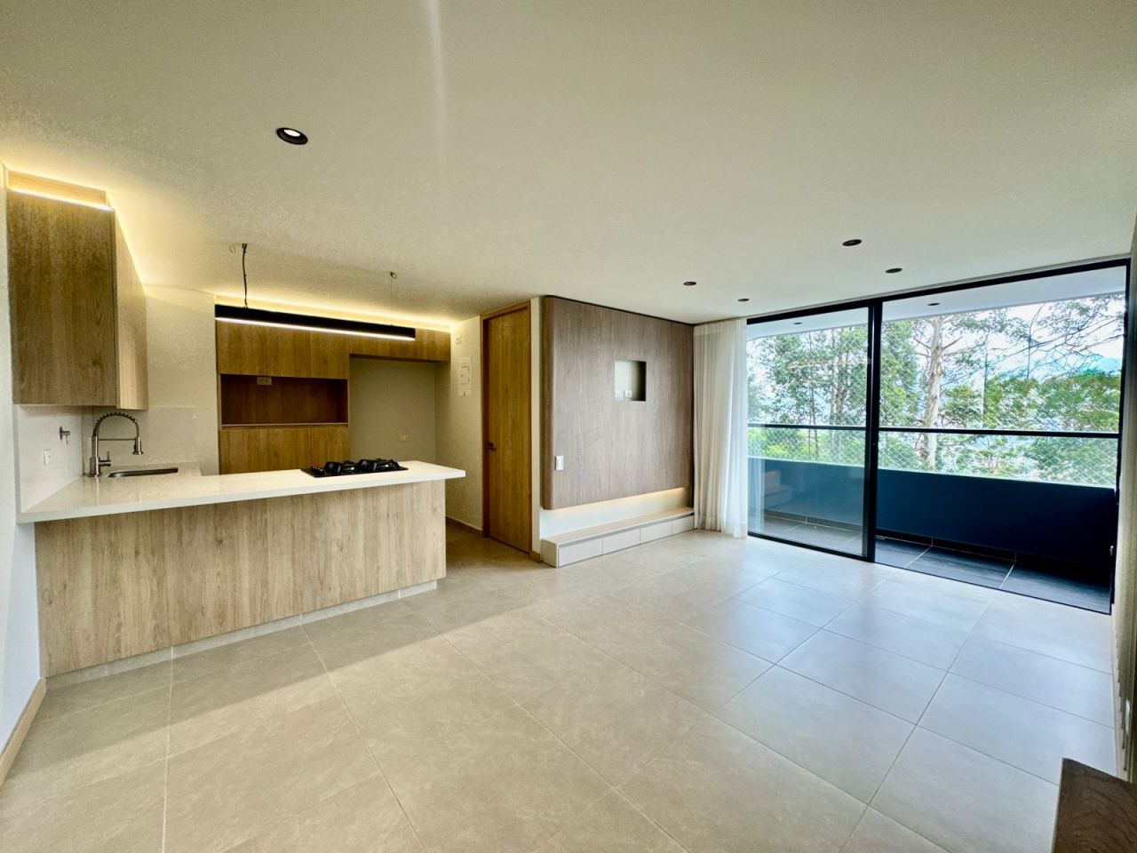 Apartamento en venta Antioquia Medellín Asomadera No 2 79 m2 Habitaciones 3 Baños 2 Garajes 2 Precio $845000000
