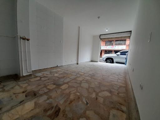 Local en arriendo Antioquia Envigado Zona Centro 30 m2 Habitaciones 0 Baños 1 Garajes 0 Precio $2000000