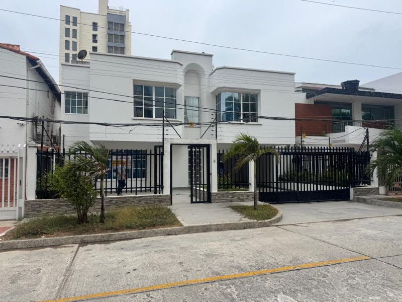 Casa en arriendo Atlántico Barranquilla Villa Santos 300 m2 Habitaciones 6 Baños 7 Garajes 2 Precio $16000000