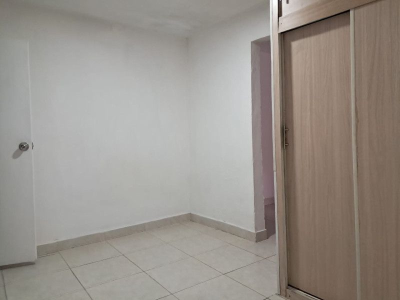 Casa en venta Antioquia Medellín El Salvador 350 m2 Habitaciones 9 Baños 6 Garajes 0 Precio $1100000000