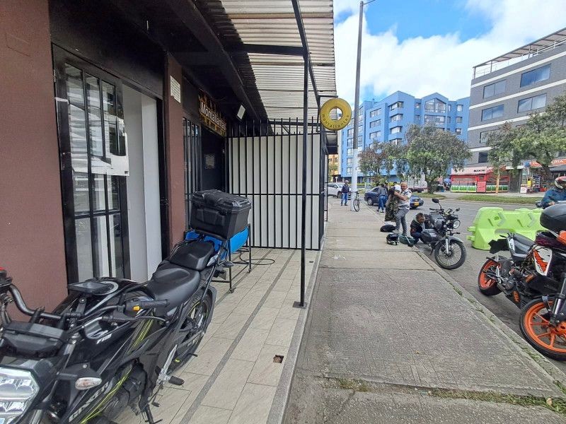 Local en arriendo Cundinamarca Bogotá Quinta Paredes 7 m2 Habitaciones 0 Baños 0 Garajes 0 Precio $2000000