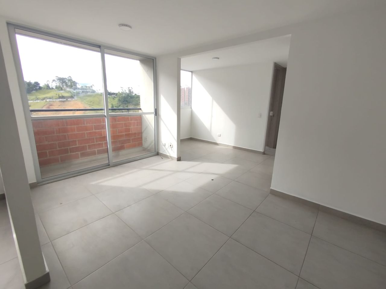 Apartamento en arriendo Antioquia Rionegro Cd Rio Vivo 52 m2 Habitaciones 2 Baños 2 Garajes 0 Precio $1400000