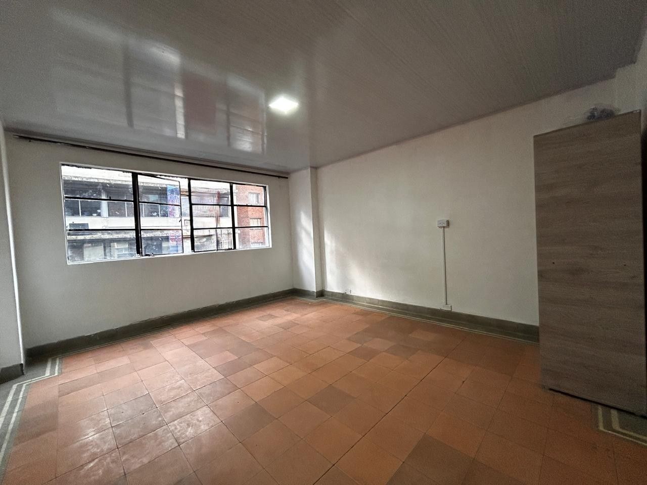 Apartaestudio en venta Antioquia Medellín Colon 56 m2 Habitaciones 1 Baños 1 Garajes 0 Precio $210000000