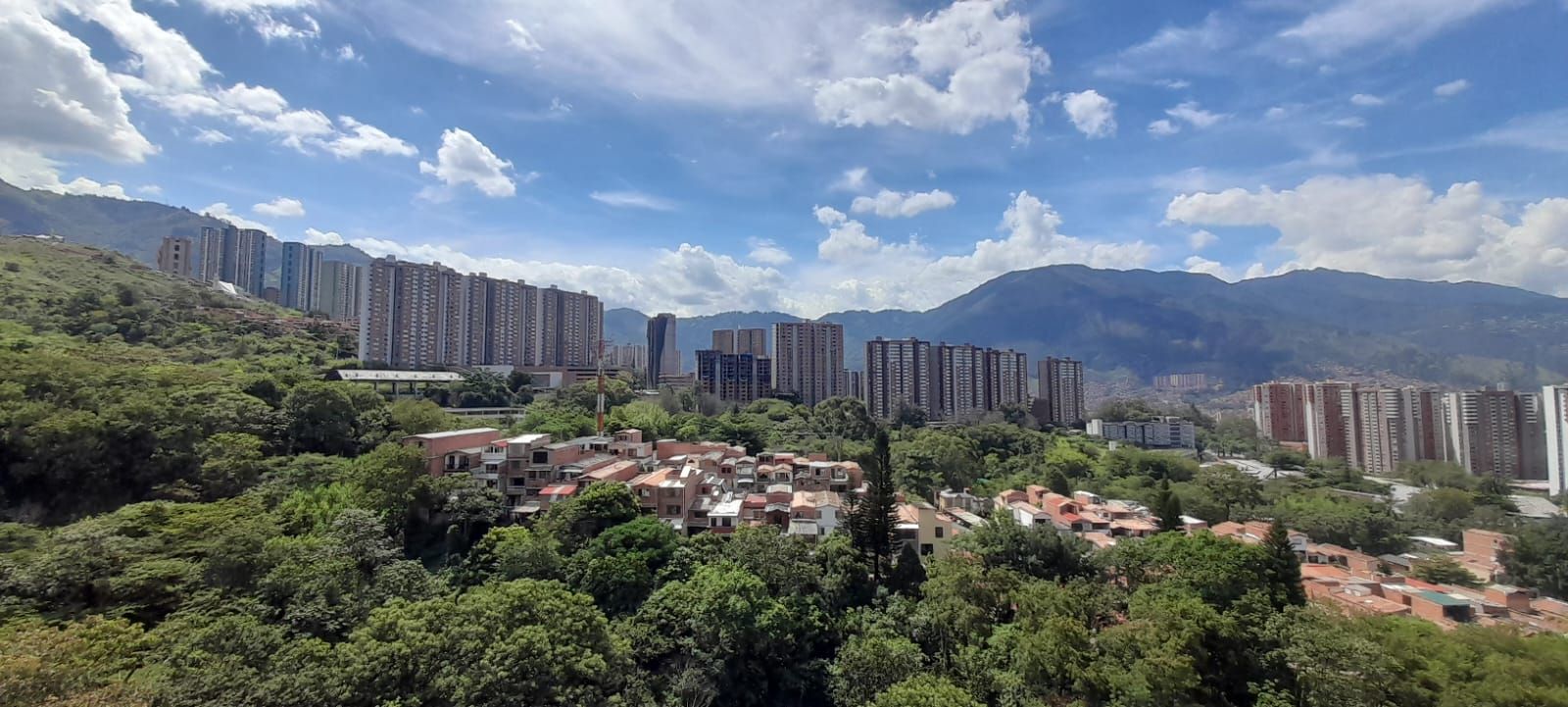 Apartamento en arriendo Antioquia Bello Ub Palmacia 65 m2 Habitaciones 3 Baños 2 Garajes 1 Precio $2400000