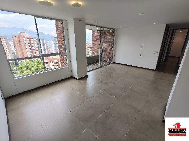 Apartamento en arriendo Antioquia Envigado Areka 100 m2 Habitaciones 3 Baños 3 Garajes 1 Precio $5000000