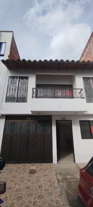 Casa en venta Antioquia El Carmen De Viboral El Centro 72 m2 Habitaciones 4 Baños 3 Garajes 0 Precio $520000000