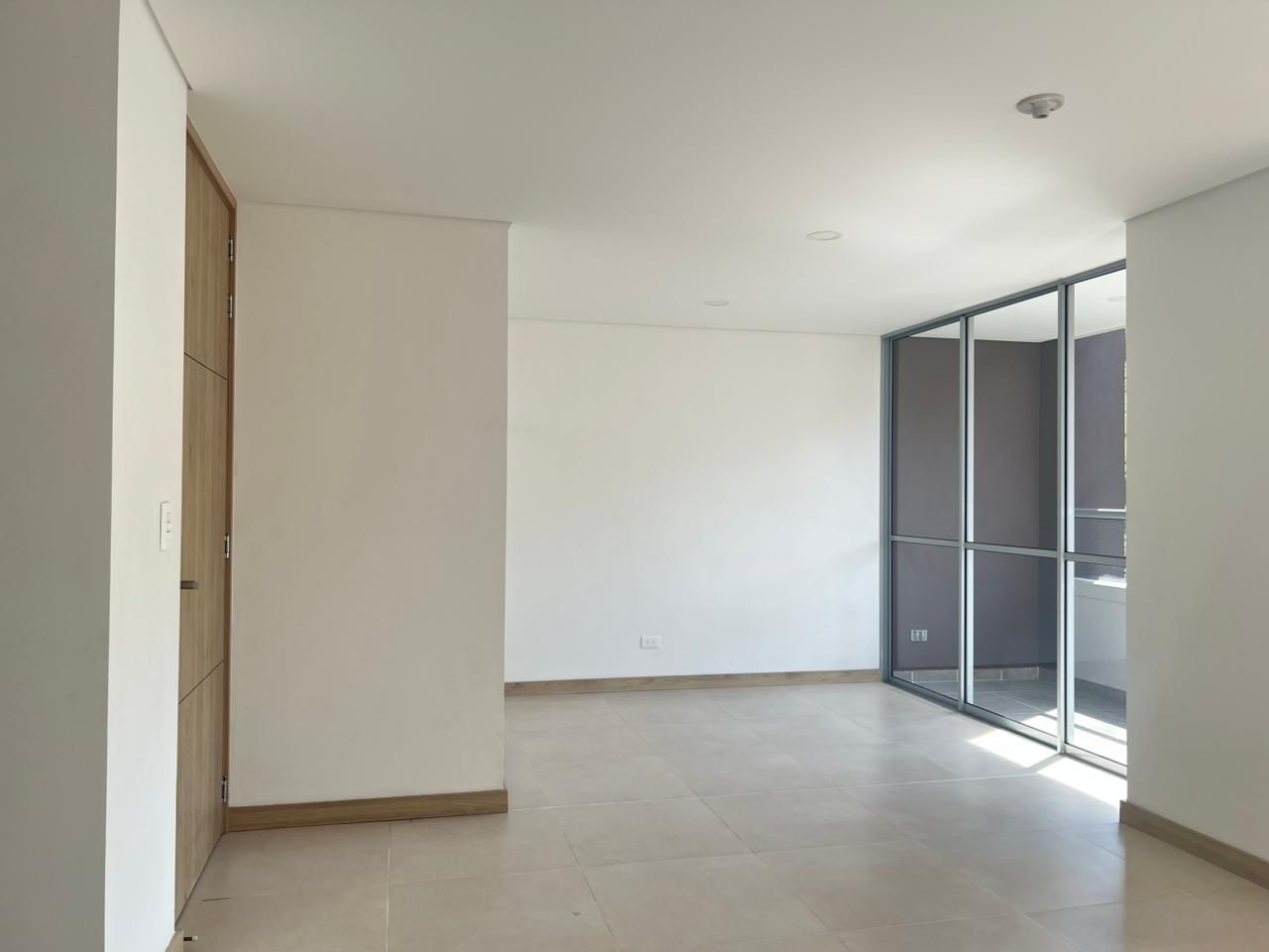 Apartamento en arriendo Antioquia Envigado San José 68 m2 Habitaciones 2 Baños 2 Garajes 1 Precio $3550000