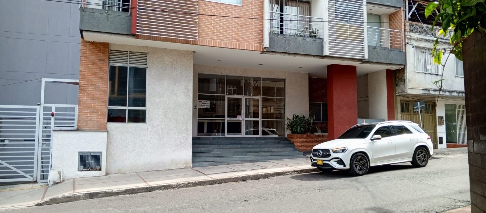 Apartamento en venta Tolima Ibagué La Pola 117 m2 Habitaciones 4 Baños 4 Garajes 1 Precio $450000000