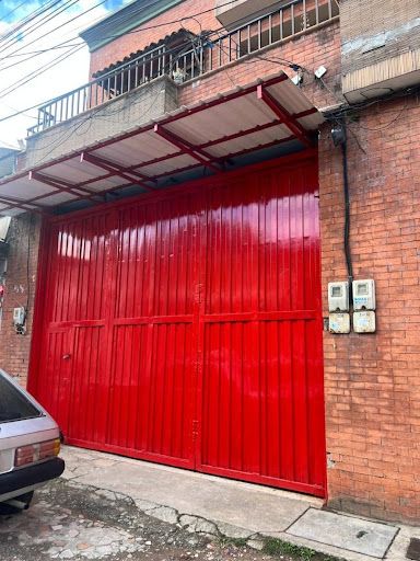 Local en arriendo Antioquia Rionegro El Porvenir 200 m2 Habitaciones 0 Baños 1 Garajes 1 Precio $15000000