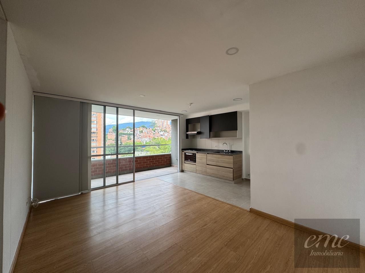 Apartamento en venta Antioquia Sabaneta La Florida 76 m2 Habitaciones 3 Baños 2 Garajes 1 Precio $630000000