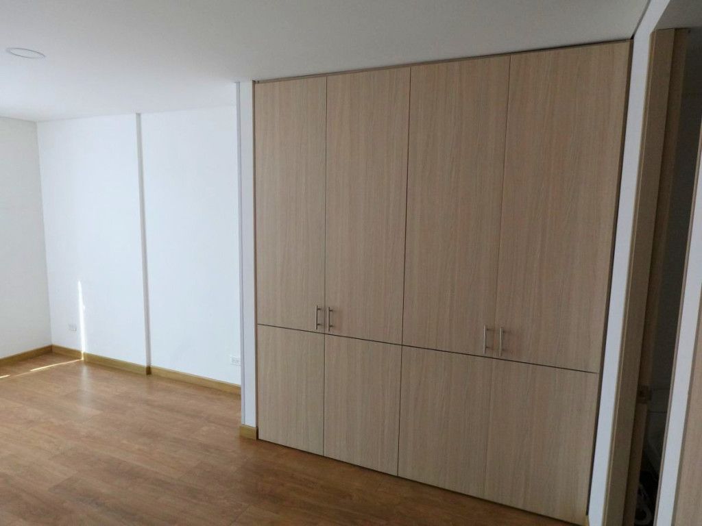 Apartaestudio en arriendo Cundinamarca Bogotá Santa Teresita 33 m2 Habitaciones 1 Baños 1 Garajes 1 Precio $2250000