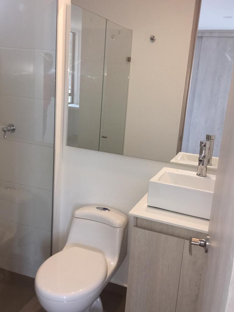 Apartamento en arriendo Antioquia El Retiro El Retiro 77 m2 Habitaciones 3 Baños 2 Garajes 1 Precio $3100000