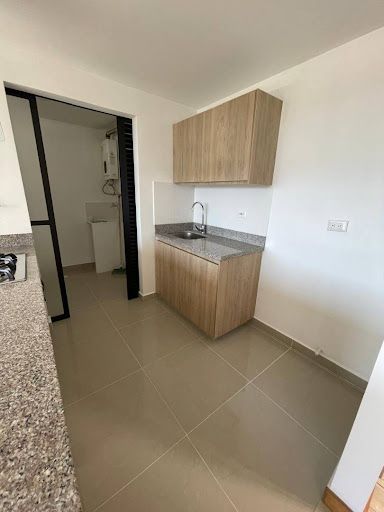 Apartamento en arriendo Antioquia Rionegro San Antonio 70 m2 Habitaciones 2 Baños 2 Garajes 1 Precio $2800000
