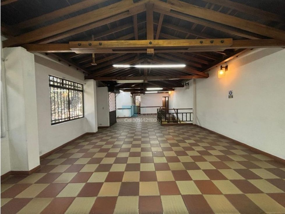 Local en venta Antioquia Envigado La Mesa 150 m2 Habitaciones 0 Baños 2 Garajes 0 Precio $700000000