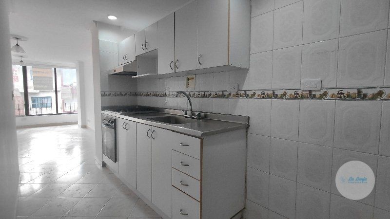 Apartamento en arriendo Antioquia Medellín Calasanz 70 m2 Habitaciones 3 Baños 2 Garajes 0 Precio $2600000