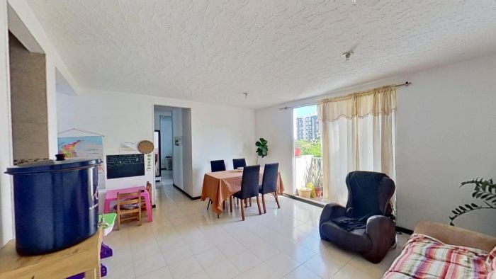 Apartamento en venta Valle Del Cauca Cali Lili 61 m2 Habitaciones 3 Baños 2 Garajes 1 Precio $244080000