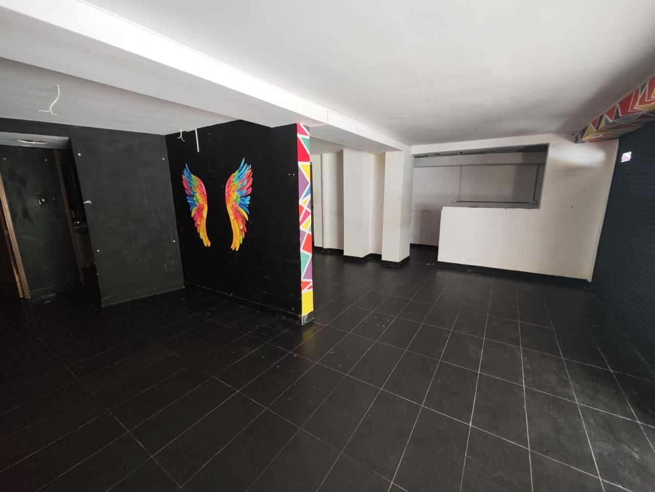 Local en arriendo Antioquia Medellín Los Conquistadores 82 m2 Habitaciones 0 Baños 2 Garajes 0 Precio $4900000