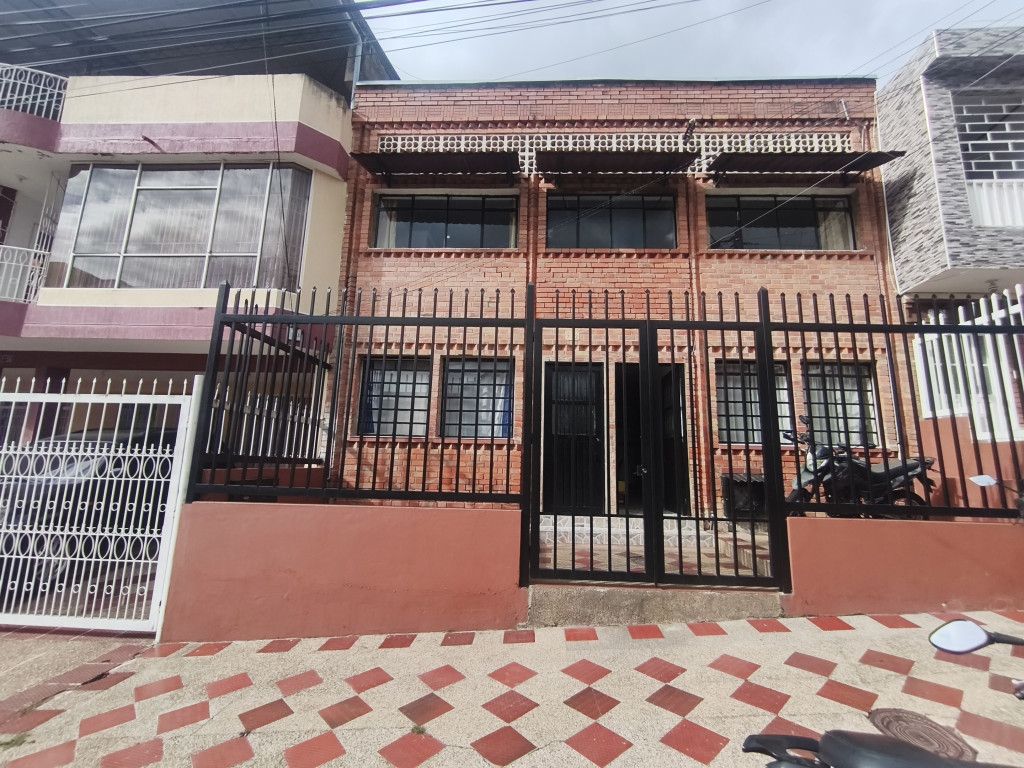 Casa en venta Cundinamarca Fusagasugá Balmoral 216 m2 Habitaciones 7 Baños 3 Garajes 0 Precio $480000000