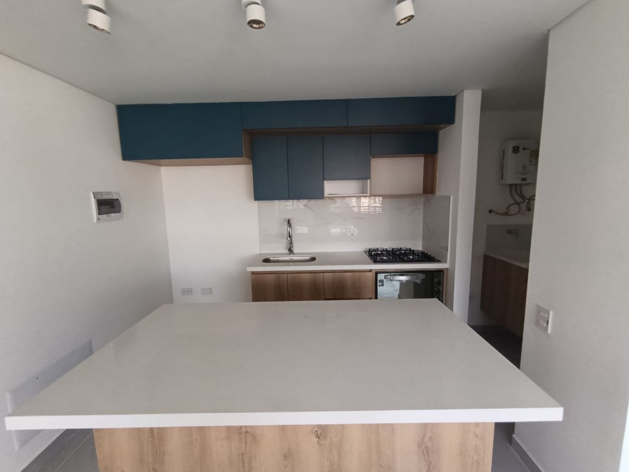 Apartamento en arriendo Antioquia Itagüí Ditaires 70 m2 Habitaciones 3 Baños 2 Garajes 1 Precio $2950000